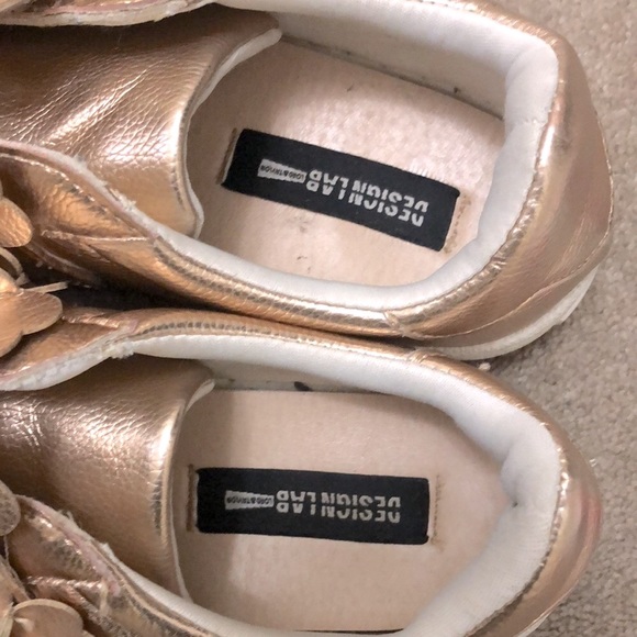 Design Lab Lord & Taylor | Gold Flower Sneakers - Picture 6 of 11